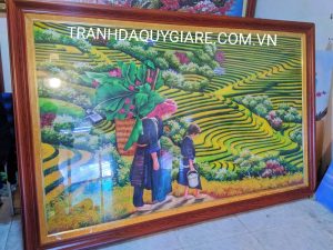 tranh đá ruộng bậc thang