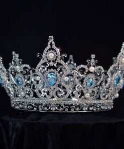 Vương Miện Ngọc Lục Bảo