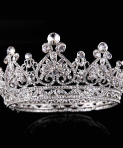 Vương miện Nữ hoàng Queen bằng đá quý