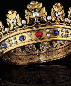 Vương miện Vua bằng đá quý
