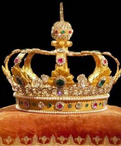 Vương miện Vua bằng đá quý