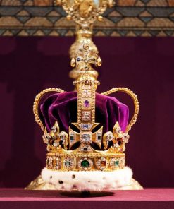 Vương miện Vua bằng đá quý