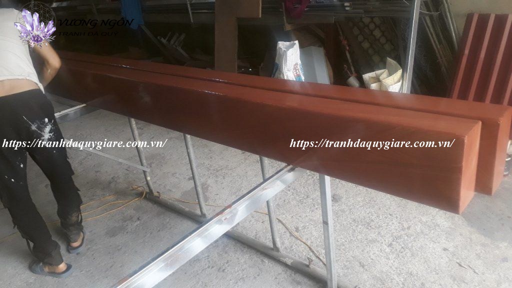 Một số lưu ý khi lựa chọn dịch vụ sơn giả gỗ