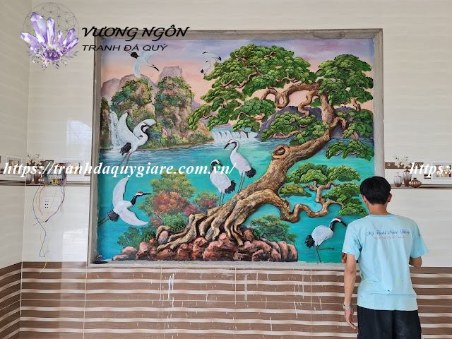 tranh đắp phù điêu nổi xi măng